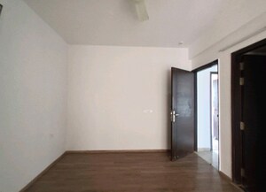 Room in 3 BHK Apartment at ABA Cleo County, Sector 121 – for Rent