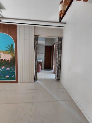 Room in 3 BHK Apartment at Hingne Khurd – for Rent