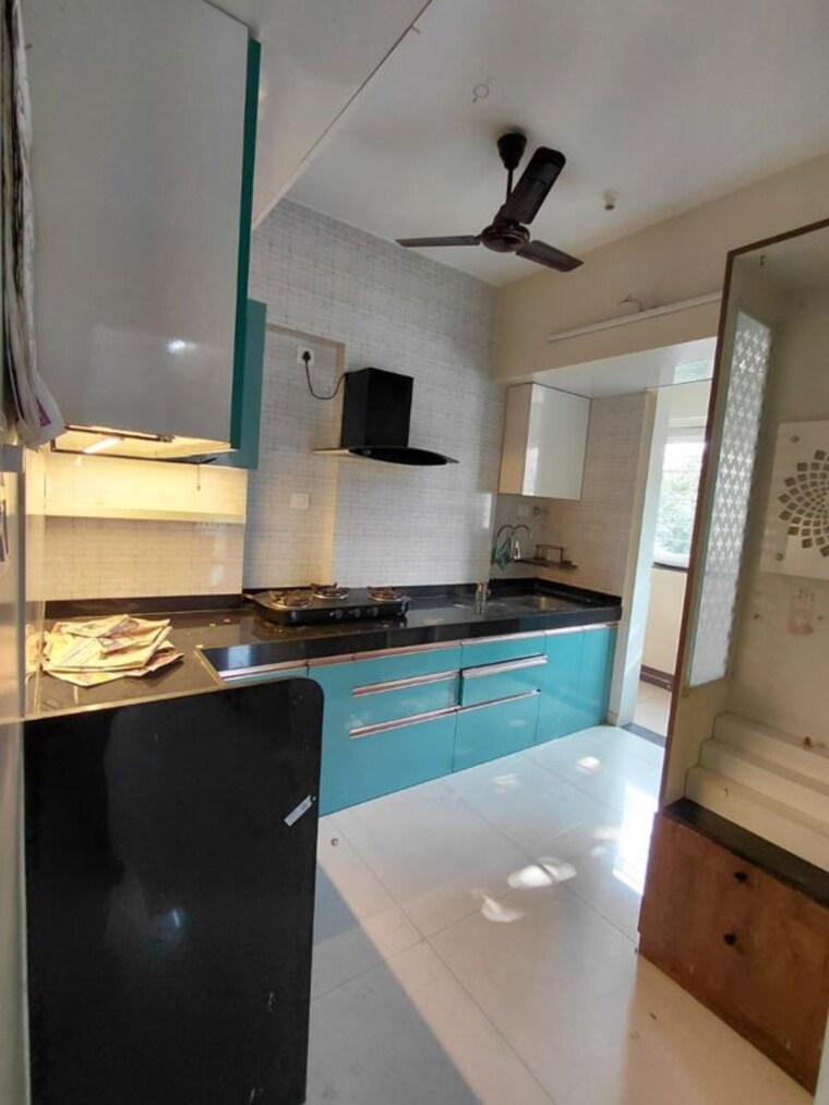 Kitchen, saarrthi-shimmer-n-shine 3 Bedroom 1548 Sq.Ft. Apartment In Vadgaon Budruk Pune 9857243