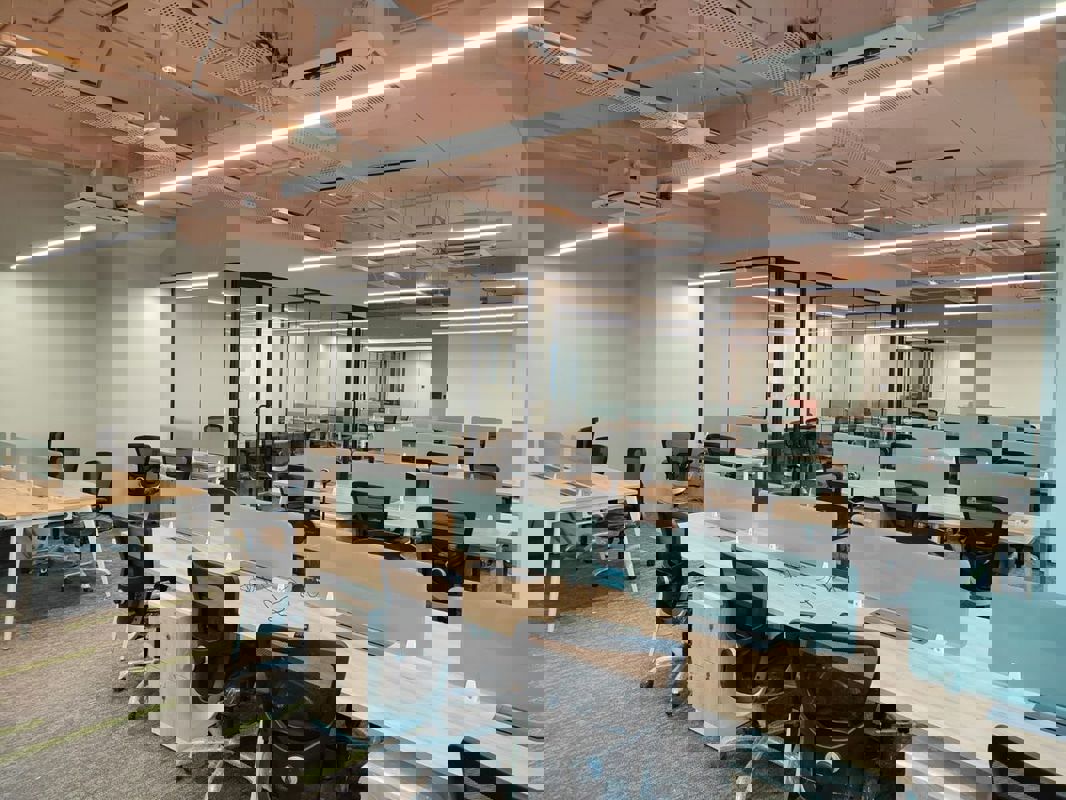 Office Space For Rent in Wadhwa Vedanta