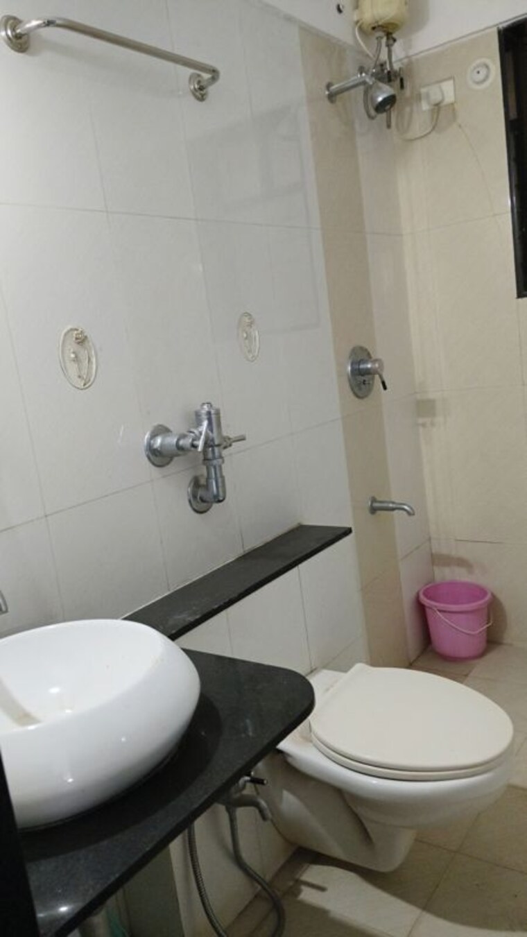 Bathroom, amit-sapphire-park 2 Bedroom 1800 Sq.Ft. Apartment In Balewadi Pune 9857272