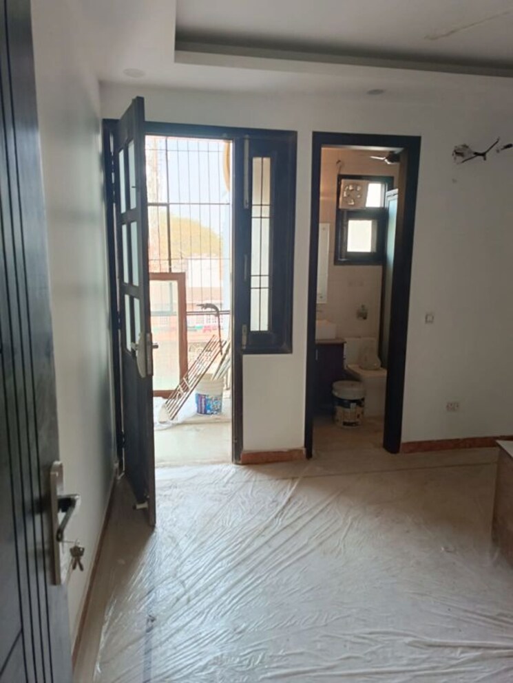 undefined, chittaranjan park 3 Bedroom 1440 Sq.Ft. Builder Floor In Chittaranjan Park Delhi 9857278