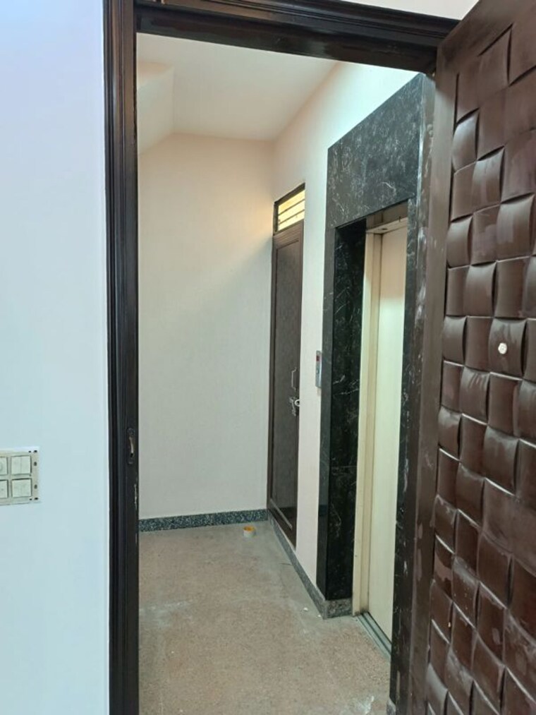 undefined, chittaranjan park 3 Bedroom 1440 Sq.Ft. Builder Floor In Chittaranjan Park Delhi 9857278