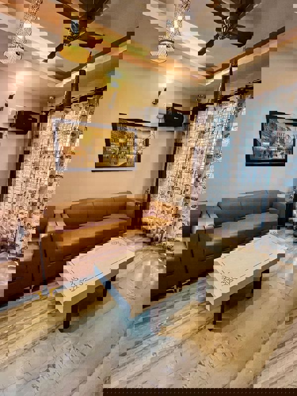 3 BHK Builder Floor For Rent in Sector 46