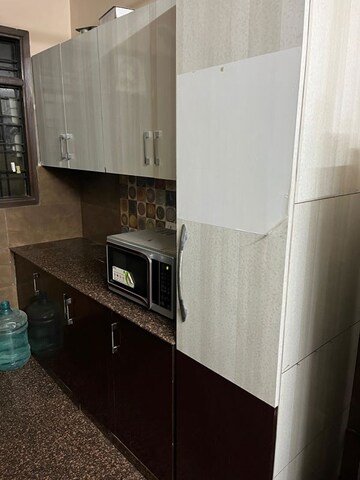 Kitchen in 3 BHK Builder Floor at Sector 46 – for Rent