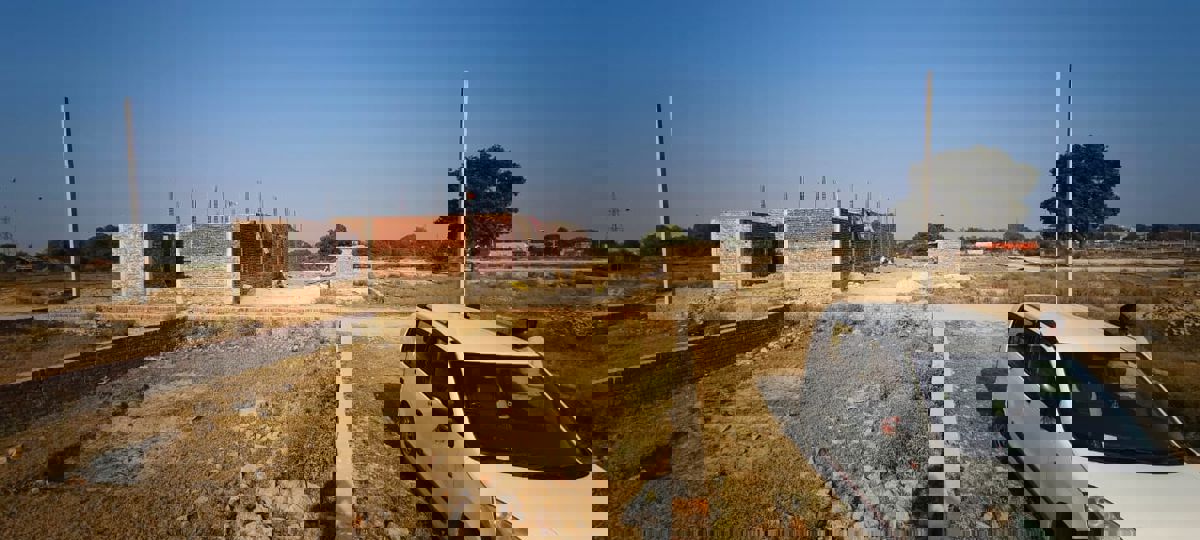 Plot For Sale in Anand Niketan