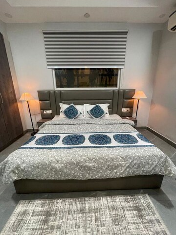 Bedroom in 1 BHK Builder Floor at Sector 31 – for Rent