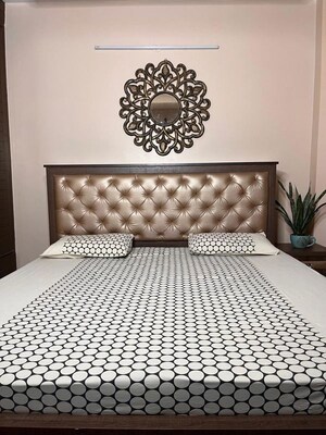 Bedroom in 3 BHK Builder Floor at Sector 31 – for Rent