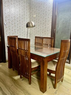 3 BHK Builder Floor For Rent in Sector 31