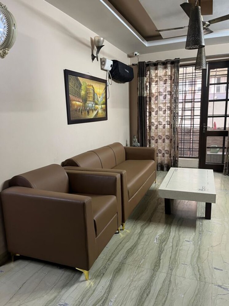Living Room, sector 47 3 Bedroom 2272 Sq.Ft. Builder Floor In Sector 47 Gurgaon 9857360