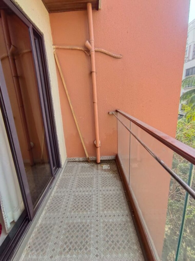 Balcony, balmukund-apartment-chembur 2 Bedroom 1200 Sq.Ft. Apartment In Chembur Mumbai 9857358
