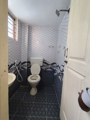 Bathroom in 1 BHK Apartment at Btm Layout – for Rent