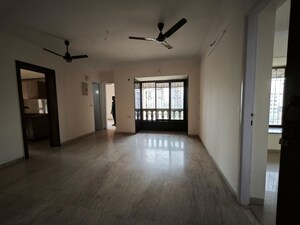 Hall in 2 BHK Apartment at Kukreja Residency, Chembur – for Rent