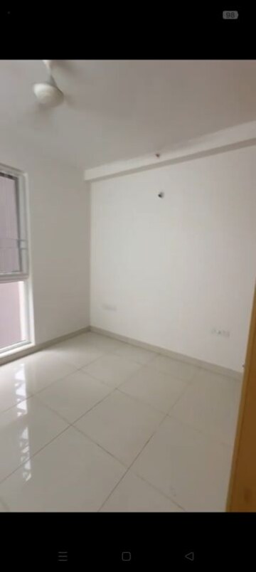 Room in 2.5 BHK Apartment at Brigade Cornerstone Utopia Tranquil Block, Varthur – for Rent