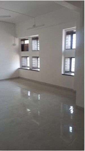  Office Space For Rent in Chembur