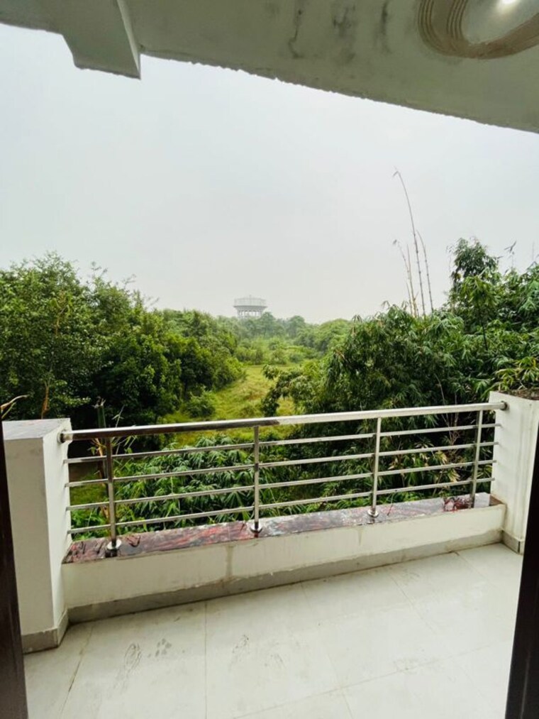 Balcony, govindpuram-residency 2.5 Bedroom 700 Sq.Ft. Builder Floor In Govindpuram Ghaziabad 9857441