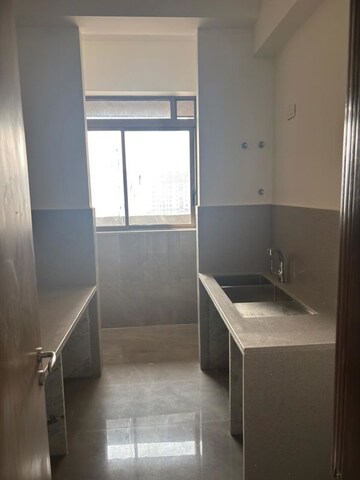 Bathroom in 2 BHK Apartment at Prestige Jasdan Classic, Mahalaxmi – for Sale