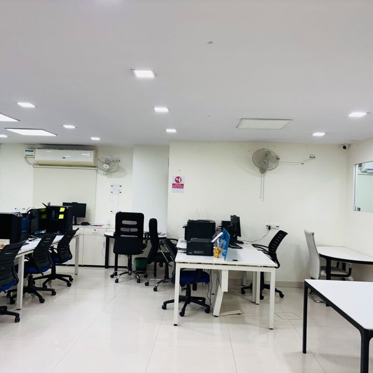 Team Area, madhapur Commercial Office Space 2400 Sq.Ft. In Madhapur Hyderabad 9857462