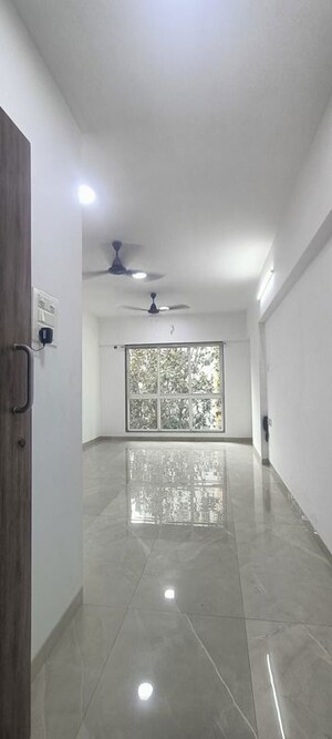 Room in 2 BHK Apartment at Shubham Seychelles, Santacruz East – for Rent