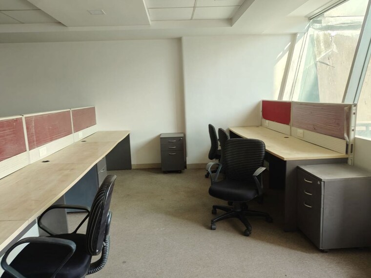 Team Area, bsel-tech-park Commercial Office Space 2550 Sq.Ft. In Vashi Sector 30a Navi Mumbai 9857479