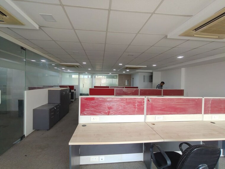 Team Area, bsel-tech-park Commercial Office Space 2550 Sq.Ft. In Vashi Sector 30a Navi Mumbai 9857479