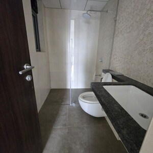 Team Area in 2 BHK Apartment at Kalpataru Elitus, Asha Nagar – for Rent