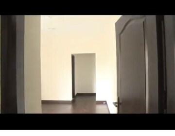 Room in 2 BHK Apartment at Oasis GrandStand, Sector 22d Yamuna Expressway – for Sale