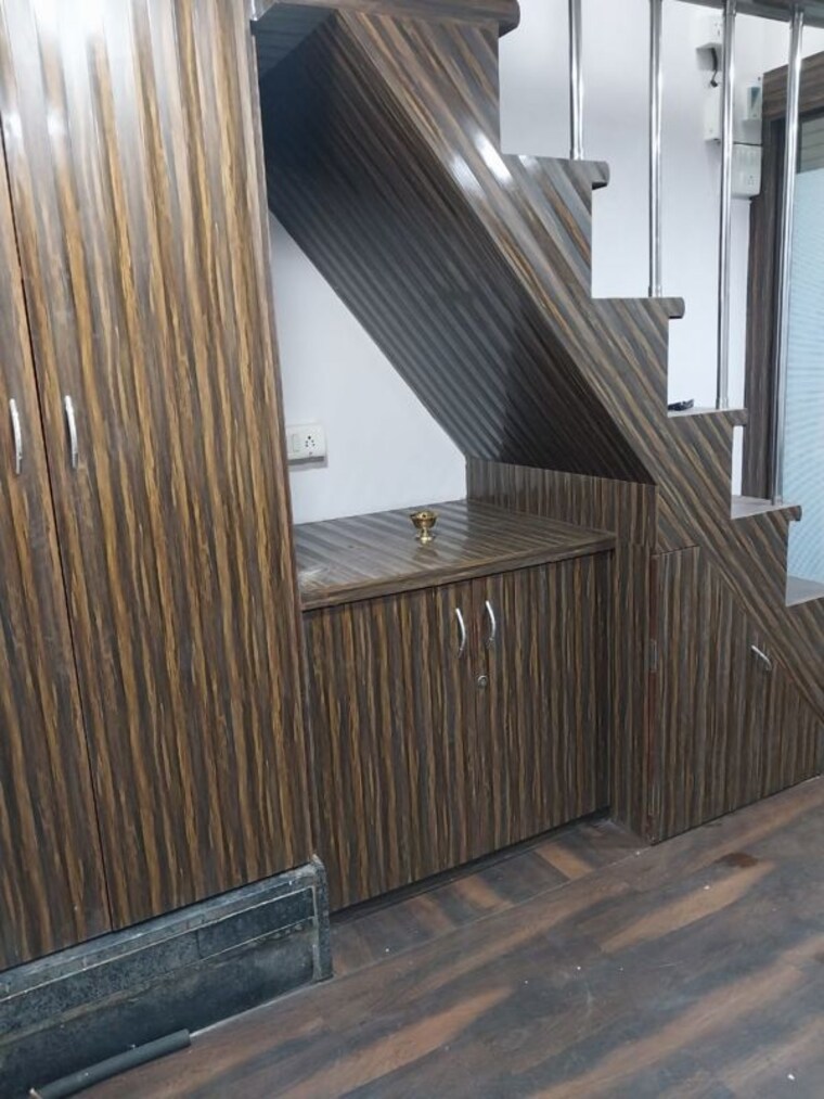 Balcony, haware-fantasia Commercial Office Space 201 Sq.Ft. In Vashi Sector 28 Navi Mumbai 9857522