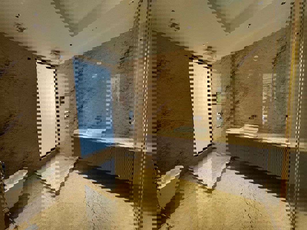 3 BHK + Pooja Room Builder Floor For Rent in Unitech South City II