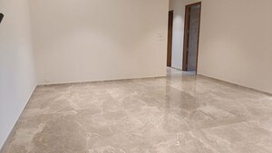 Room in 3 BHK Apartment at Vasant Kunj, Santacruz West – for Rent