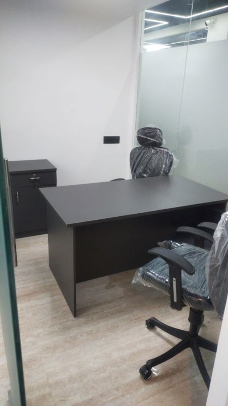 Team Area, sector 63 Commercial Office Space 1500 Sq.Ft. In Sector 63 Noida 9857526