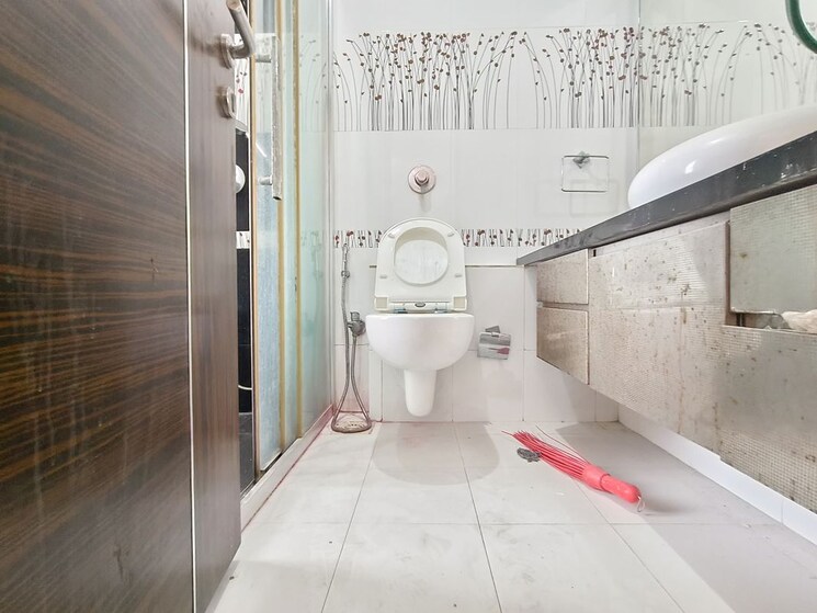 Bathroom, soham-tropical-lagoon 3 Bedroom 771 Sq.Ft. Apartment In Ghodbunder Road Thane 9857550