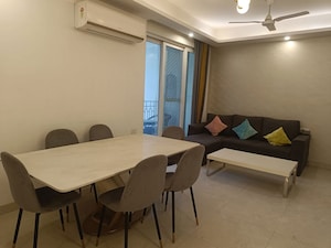 Team Area in 2.5 BHK Apartment at Mahagun Mirabella, Sector 79 – for Rent