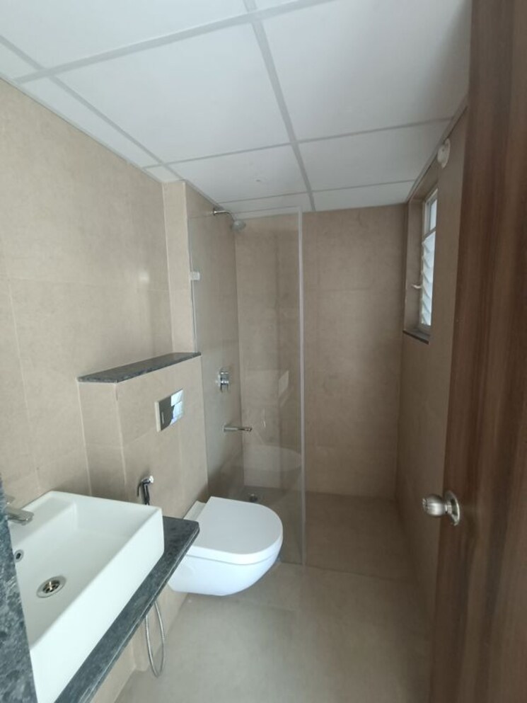 Bathroom, runwal-the-central-park 2 Bedroom 666 Sq.Ft. Apartment In Chinchwad Pune 9857166