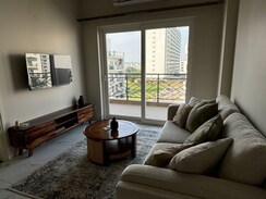 2.5 BHK + Study Room Builder Floor For Rent in Central Park Cerise Suites