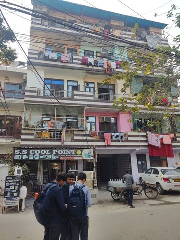 1 BHK Builder Floor – Exterior View View at Shalimar Apartments Shalimar Garden, Shalimar Garden - for Sale