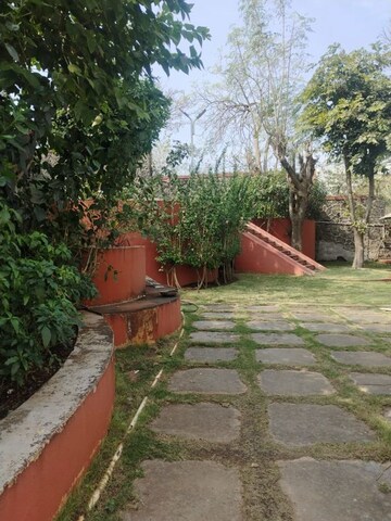 2 BHK Apartment – Garden View at Pragati Apartments Dahanukar Colony, Dahanukar Colony - for Rent