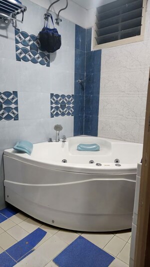 Bathroom in 3 BHK Apartment at Hsr Layout Sector 2 – for Sale