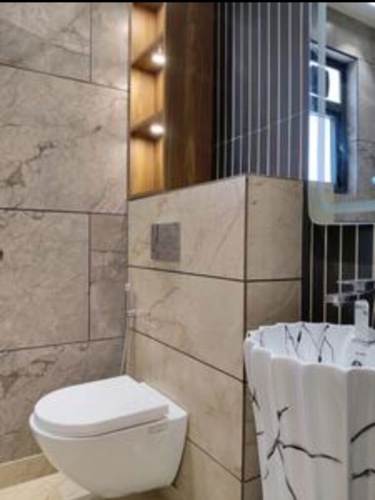 Bathroom, unitech-greenwood-city-apartment 3.5 Bedroom 2200 Sq.Ft. Builder Floor In Sector 45 Gurgaon 9857658