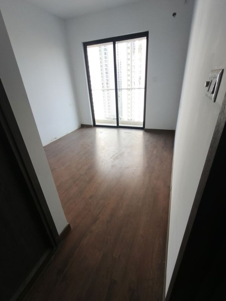 Room, risland-the-icon 3 Bedroom 756 Sq.Ft. Apartment In Dhokali Thane 9857665