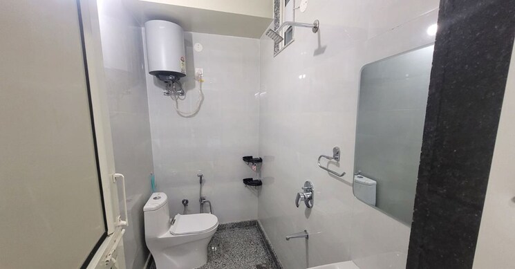 Bathroom, sector 46 3 Bedroom 2100 Sq.Ft. Builder Floor In Sector 46 Gurgaon 9857682
