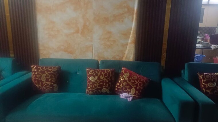 Living Room, shalimar-apartments-shalimar-garden 1 Bedroom 1000 Sq.Ft. Builder Floor In Shalimar Garden Ghaziabad 9857684