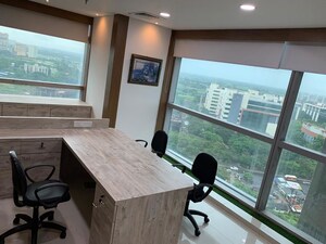  Office Space For Rent in Mani Casadona, New Town