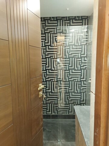 Staircase in 3 BHK Builder Floor at Sector 28 – for Sale