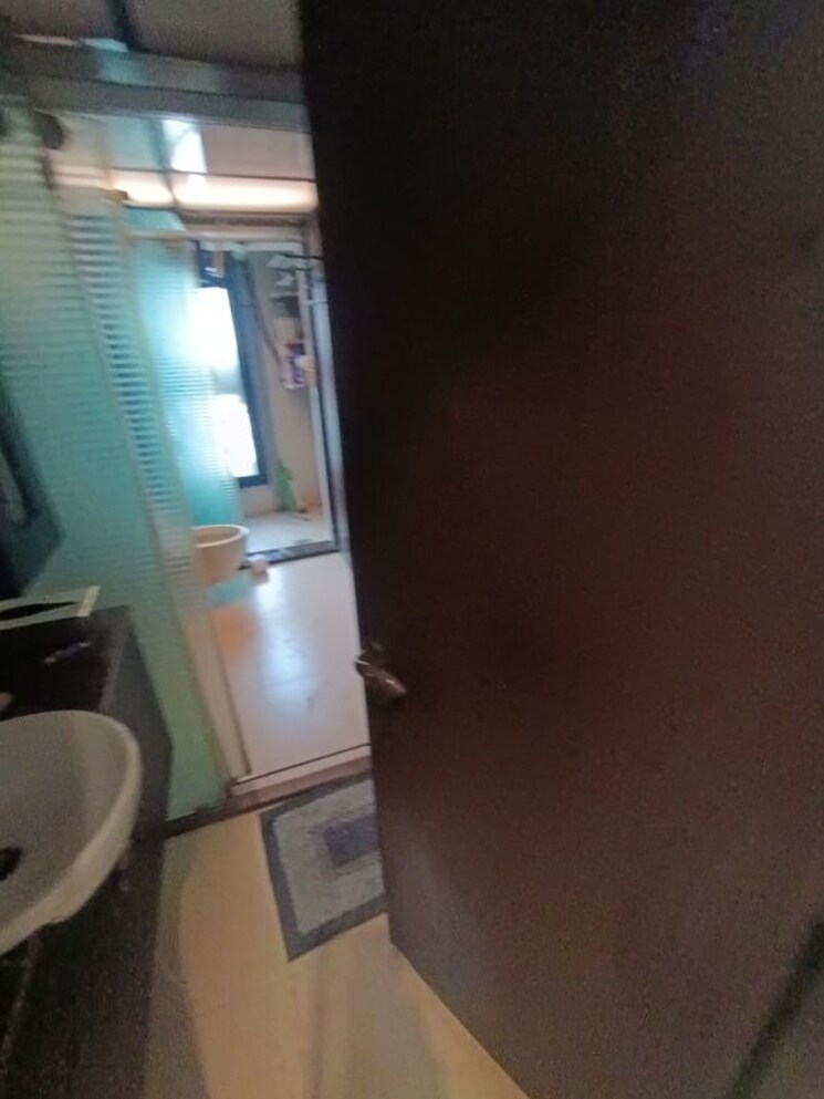 Bathroom, nri-complex-phase-2 2 Bedroom 1200 Sq.Ft. Apartment In Seawoods Navi Mumbai 8212722