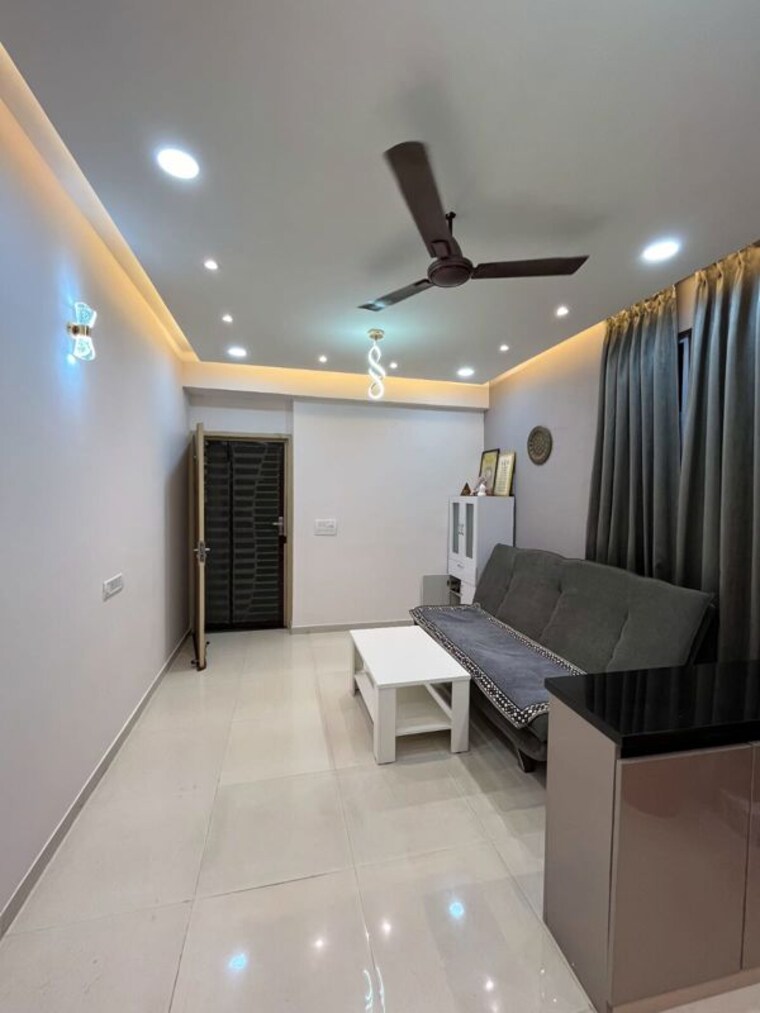 Master Bedroom, the-omaxe-state 2 Bedroom 950 Sq.Ft. Builder Floor In Sector 19b Dwarka Delhi 9857733