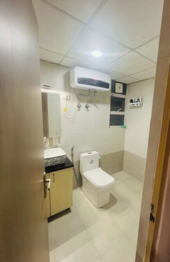 2 BHK Builder Floor For Sale in The Omaxe State