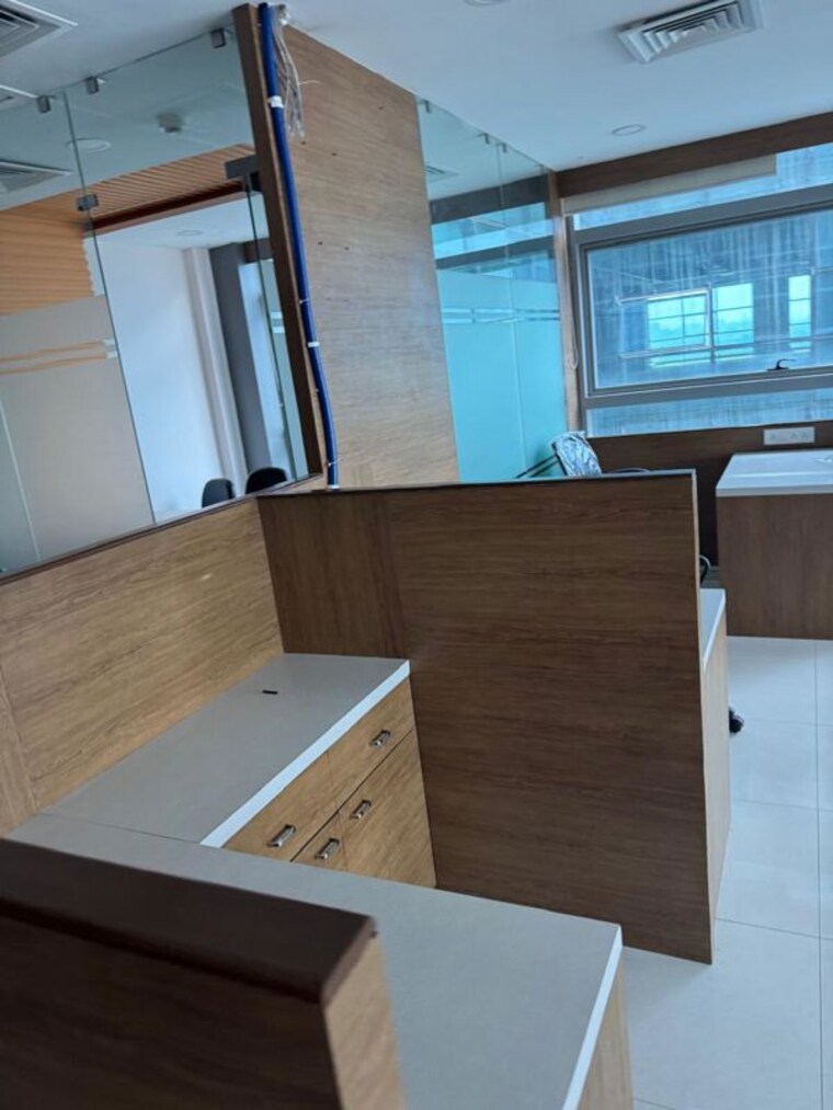Team Area, mani-casadona Commercial Office Space 1443 Sq.Ft. In New Town Kolkata 9857730