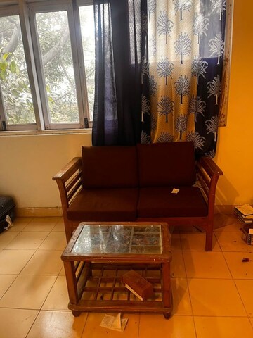 Furnished Amenities in 1 BHK Builder Floor at Ansal Sushant Lok I, Sector 43 – for Rent