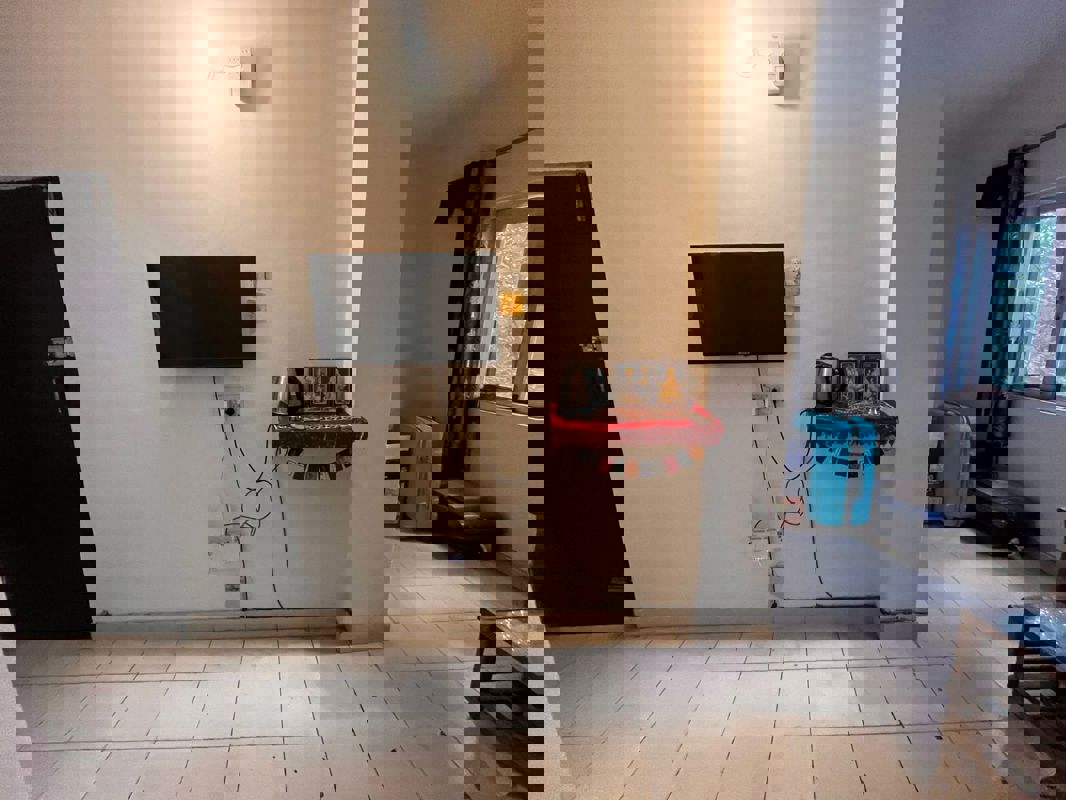 1 BHK + Study Room Builder Floor For Rent in Ansal Sushant Lok I